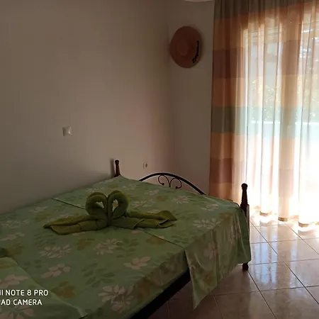 Διαμέρισμα Julia